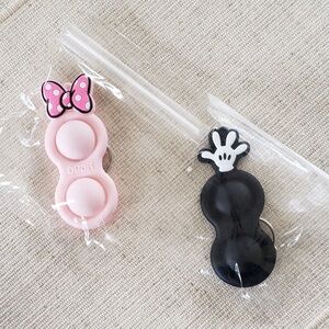 Mickey Glove & Minnie Mouse Bow Fidget Keychain